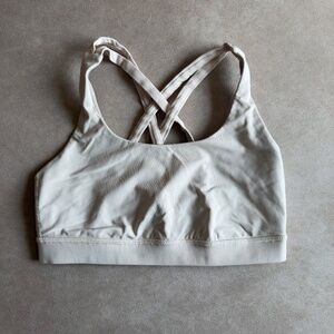 Lululemon Sports Bra with Cross Back Straps size 6